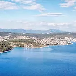 Apartman By The Sea Rastici, Ciovo - 9717 *